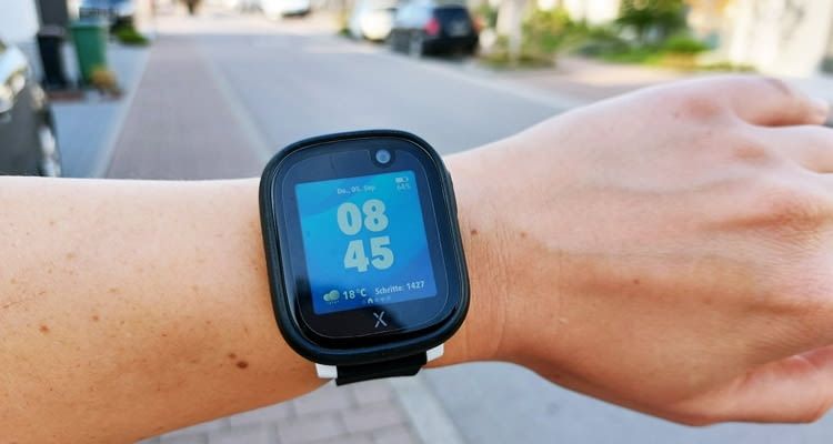 Mit dieser Xplora Uhr können Kids sogar Selfies erstellen