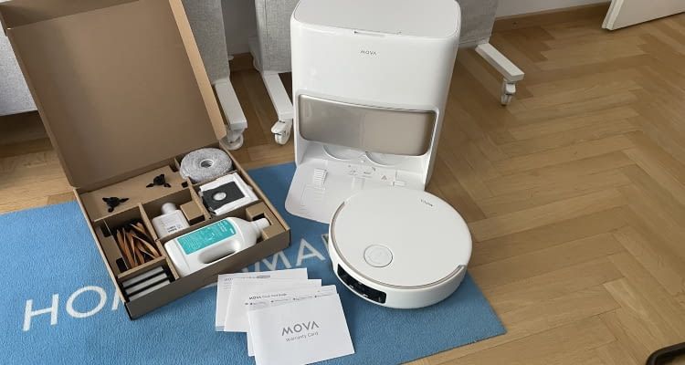 Der Lieferumfang des Mova V50 Ultra Complete hat einen großen Anteil an Ersatzteilen