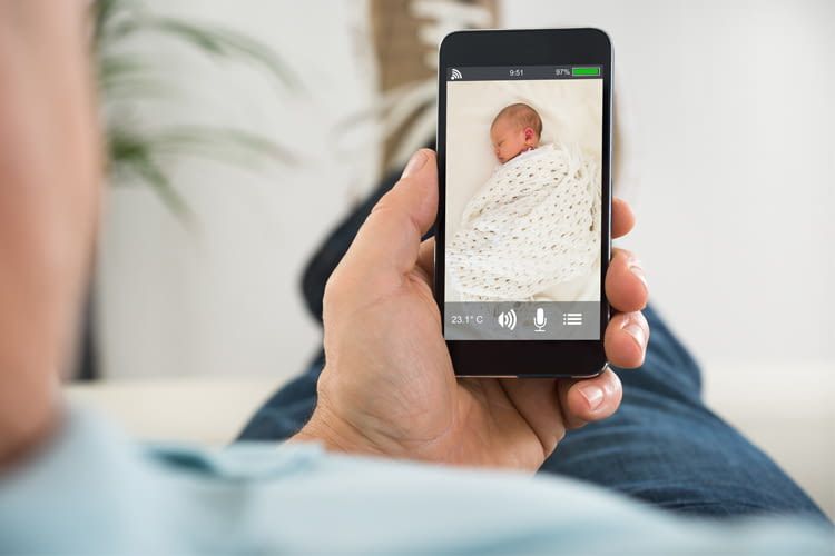 Babyphones mit eigener App sind besonders flexibel nutzbar