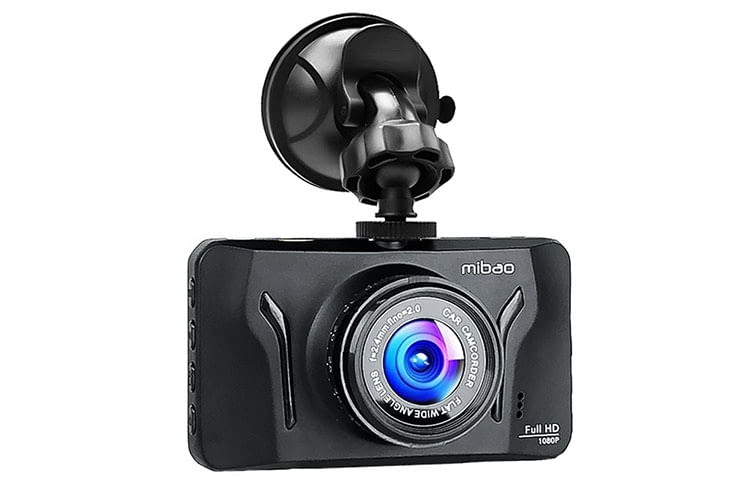 Die Mibao Dashcam Full HD 1080P kommt mit Kelebe- und Saugnapf-Halterung