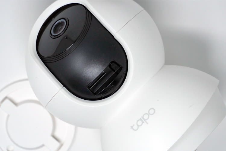 Modelle mit SD-Kartenspeicherung ersparen Nutzern ein teures Cloud-Abo