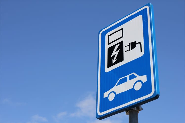 Noch ein Problem: Die fehlende Infrastruktur zum Laden der E-Autos