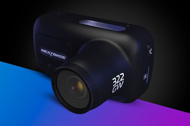 Nextbase Series 2 Dashcam 322GW mit integrierter Sprachassistentin Alexa