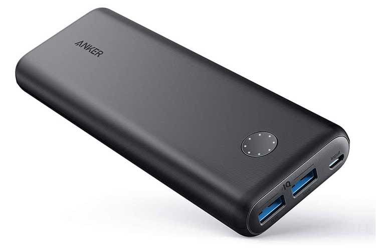 Anker PowerCore II unterstütz die Quick Charge Technologie und bietet mit 20.000 mAh eine gute Akkukapazität