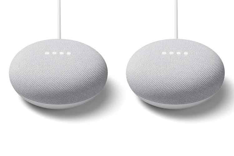 Zwei Google Nest Mini lassen sich zu einer Multiroom-Lautsprechergruppe zusammenfassen
