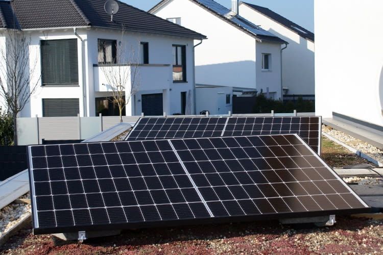 Eine gute Mini-Solaranlage ist robust und einfach bedienbar