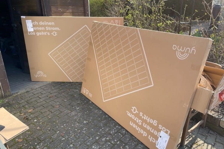 Die Solarpanels waren sicher verpackt