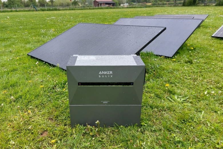 Dieses Anker Balkonkraftwerk haben wir an mehreren Orten genutzt
