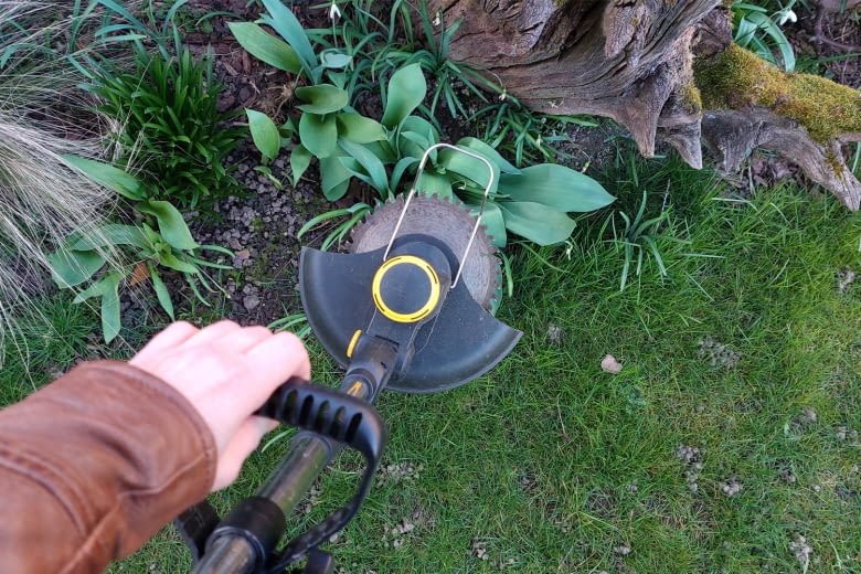 Der Schutzb&uuml;gel l&auml;sst sich meist bei Bedarf ganz einfach ausklappen