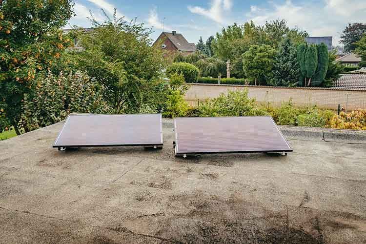 Die Yuma Flat Mini PV-Anlage speist bis zu 600 Watt ins Hausstromnetz ein