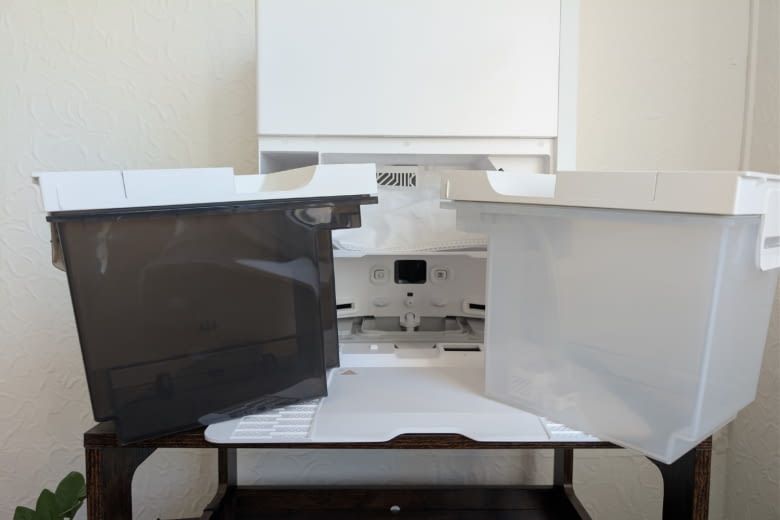 Die Station des MOVA S70 Roller.