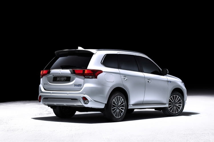 Mitsubishi Outlander Plug-in-Hybrid 2019 - unter dem Blechkleid mit vielen neuer Technik