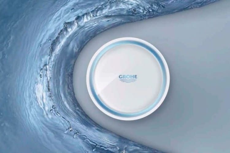 GROHE Sense Guard alarmiert bei Wasserschäden, bevor größere Wassermenge auslaufen können