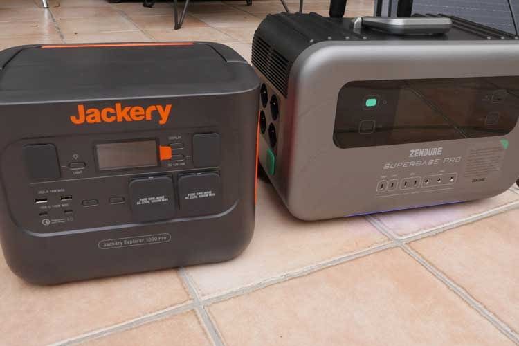 Größenvergleich: Jackery Explorer 1000 Pro vs. Zendure SuperBase Pro 2000