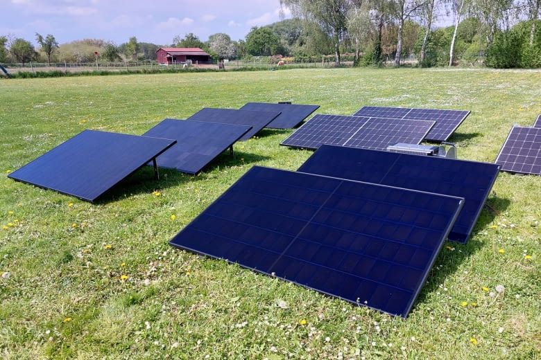 Hier sind einige unserer Garten Balkonkraftwerke im Test zu sehen