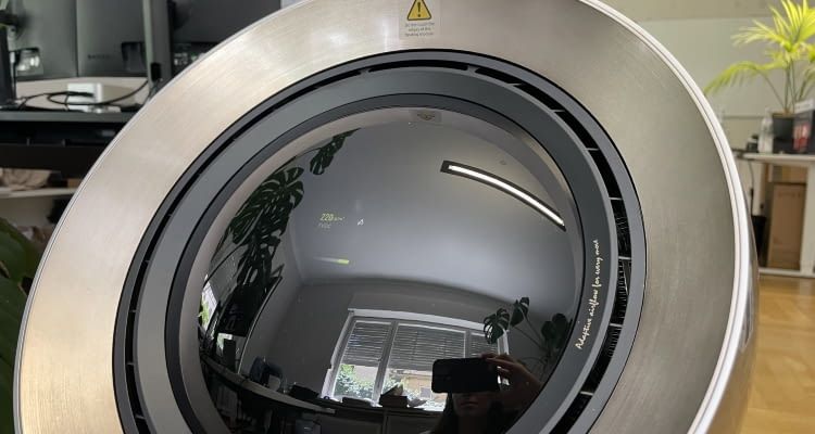Das LCD-Display wirkt groß, ist aber eigentlich recht klein
