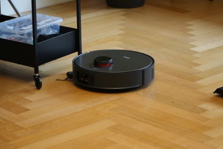 Bis auf den kleinen Unfall am Anfang navigierte der JONR X9 Pro im Test sehr gut