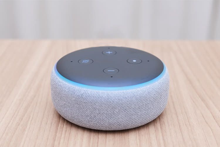 Der Alexa Skill bietet die Wahl zwischen Umfragen, Schätzspiel und Trivia-Quiz