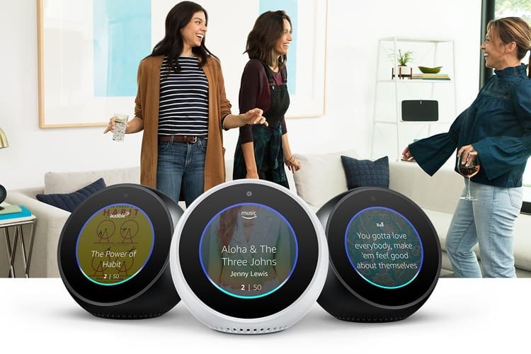 Trotz kleinem Bildschirm, überzeugt der Echo Spot mit vielen Anwendungsmöglichkeiten