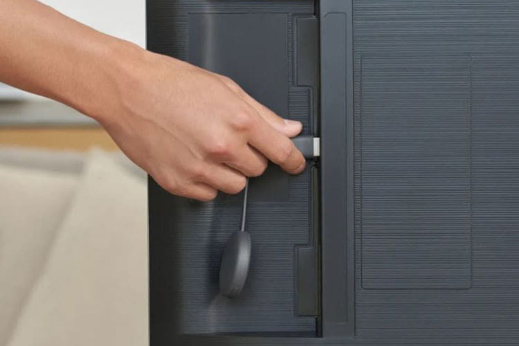 Google Chromecast può essere un'ottima opzione di retrofit e garantisce la connessione a Google Home.