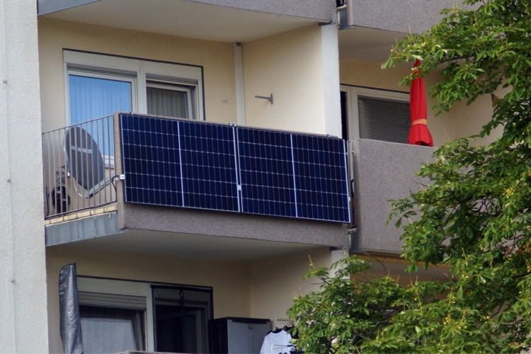 In großer Höhe kann manchmal die Hilfe eines Fachmanns erforderlich sein