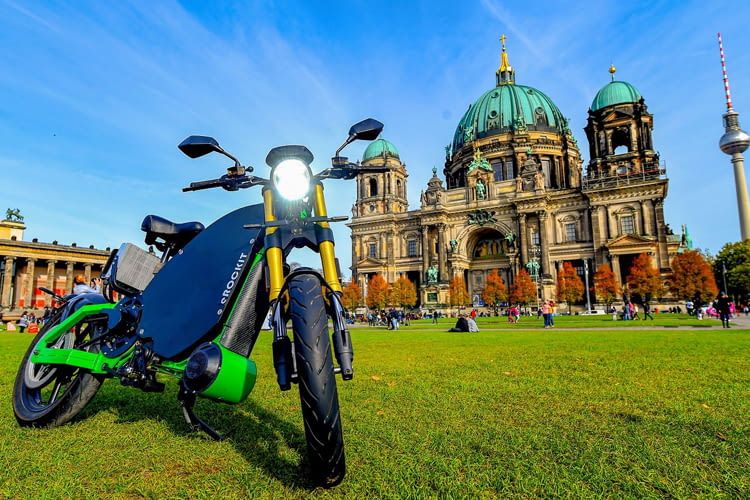 Das eROCKIT Elektromotorrad hat eine Reichweite von über 120 Kilometern