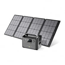 Portable Powerstation mit 720Wh und wasserdichte 600W Balkon-Solarpanel, 2 Wechselstrom-Steckdosen und X-Boost-Modus.