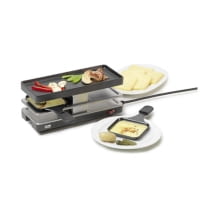 Optional erweiterbares Raclette-Grillgerätfür 2 Portionen, mit antihaftversiegelter Grillplatte