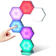 LED lights supplied with 6 hexagonal lights that can be connected in any way by protruding magnets.
