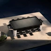 Raclette Grill mit Pfännchen und Schiebern für bis zu 8 Personen