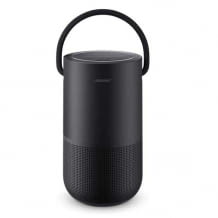 Portabler Lautsprecher für Zuhause und unterwegs. Mit 360 Grad-Klang, tiefen Bässen und Alexa oder Google Assistant.