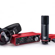 Das Kondensatormikrofon mit großer Membran ermöglicht Aufnahmen in Studioqualität. Mit zwei überzeugenden Mikrofon-Vorverstärker.
