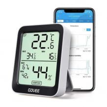 Smartes Thermometer mit App-Funktion, misst Temperatur und Luftfeuchtigkeit, gut ablesbares Display.