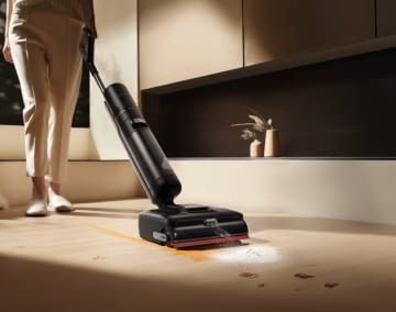 Der Dreame H15 Pro FoamWash ist der erste Wischsauger der Schaum zur Reinigung nutzen kann