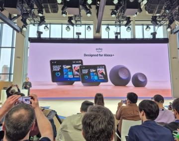 Panos Pany stellt neue Amazon Echo Produkte vor