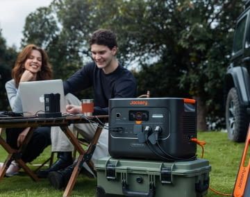 Mit dem Jackery Explorer 300 v2 sicher unterwegs