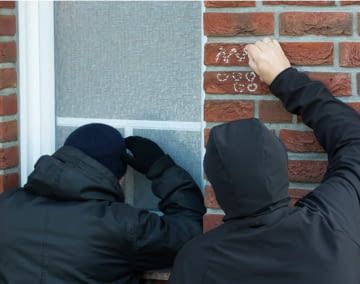 Gaunerzinken erkennen und schnell handeln - so geht's