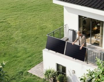 Immer mehr Haushalte setzen auf ein eigenes Balkonkraftwerk zur Stromproduktion