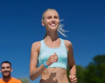 Wir verraten, welche Fitnesstracker sich für wen eignen