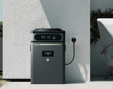 Mit seinem neuen maxxicharge V" System will maxxisun das Balkonkraftwerk revolutionieren