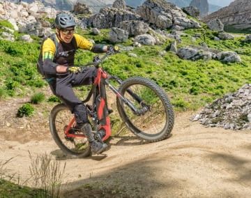 Power am Berg, Kontrolle im Trail: Diese Marken liefern bei E-Mountainbikes ab.