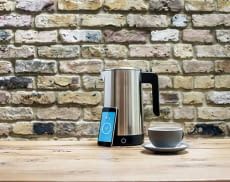 Der smarte iKettle 2.0 Wi-Fi Wasserkocher kann per Smartphone-App gesteuert werden