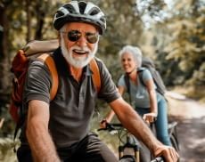 Senioren Ratgeber: Sicher & mobil mit den besten E‑Bikes