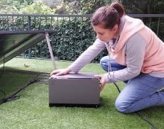 Bei diesem Speicher ist für Notfälle ein Feuerlöschsystem integriert