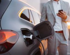 Die THG-Prämie können sich E-Auto-Besitzer seit Januar 2023 auch in Österreich sichern