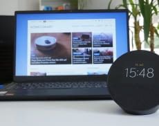 Der Amazon Echo Spot ist ein nützlicher smarter Wecker.