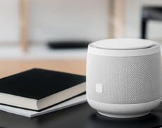 Magenta Speaker integriert Alexa und eigene Deutsche Telekom-Sprachsteuerung