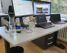 Der Desktopia Pro kann bis zu 80 kg bewegen