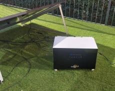 XT500 nimmt rund doppelt soviel Energie auf wie ein Standard-Speicher