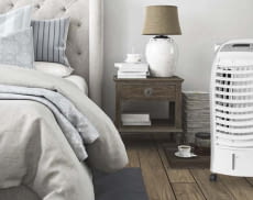 Der Luftkühler Trotec Aircooler PAE 25 lässt sich mit Rollen leicht in andere Zimmer mitnehmen